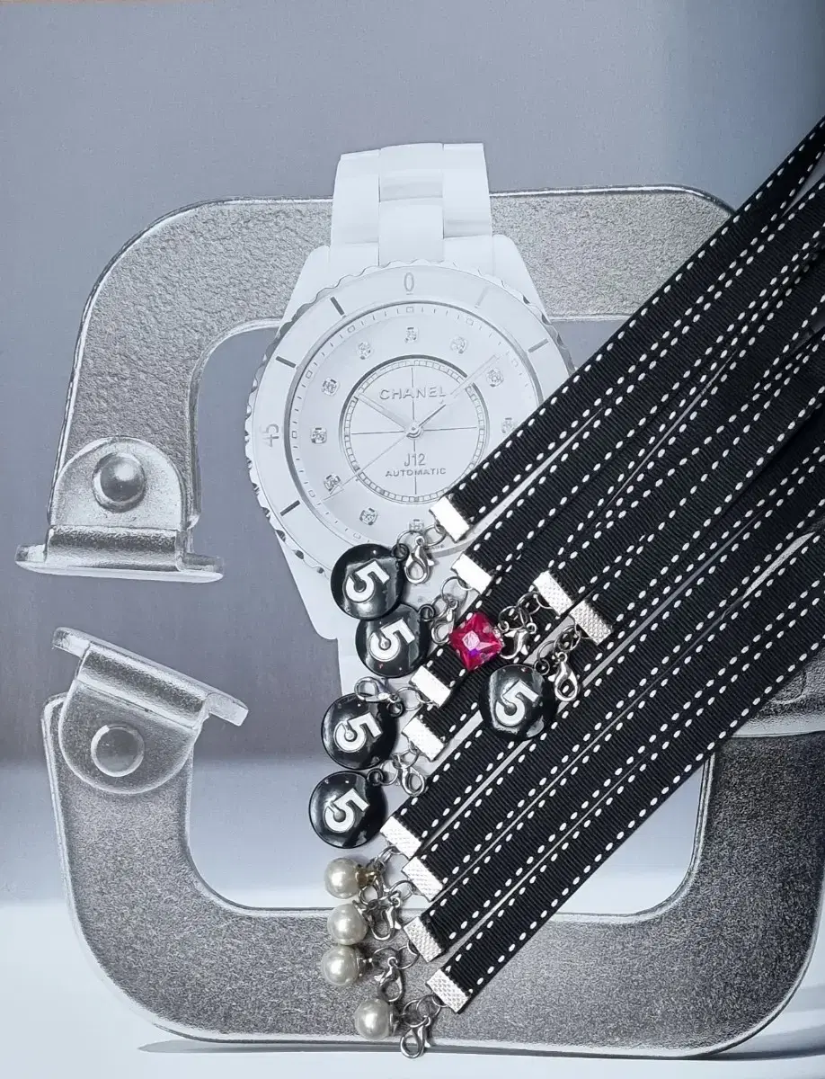 New - Chanel Mask Strap (1 piece)