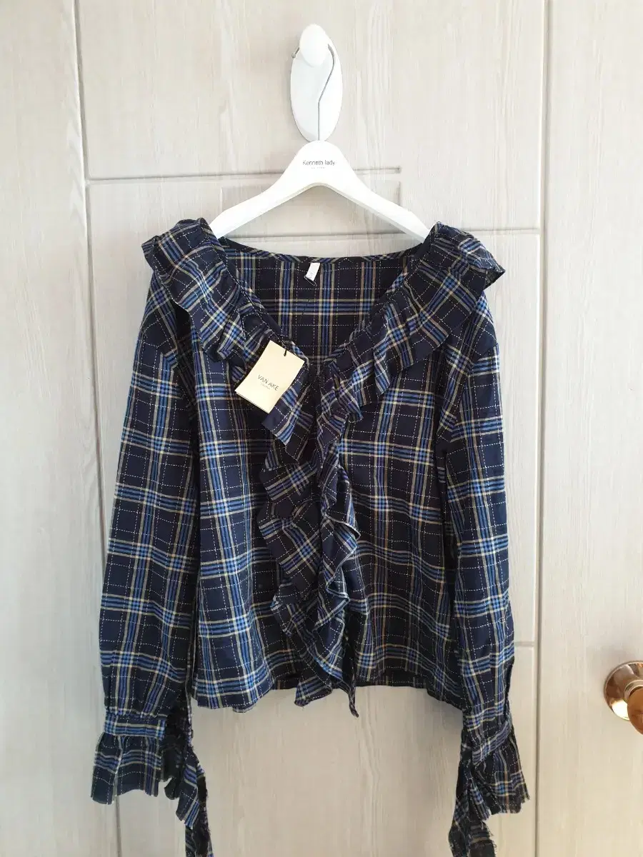 Vahn Acres Check Blouse New Arrivals