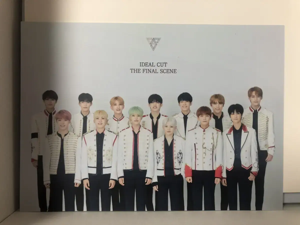 SEVENTEEN 2018 Idealcut Red Mailbox kard WTS