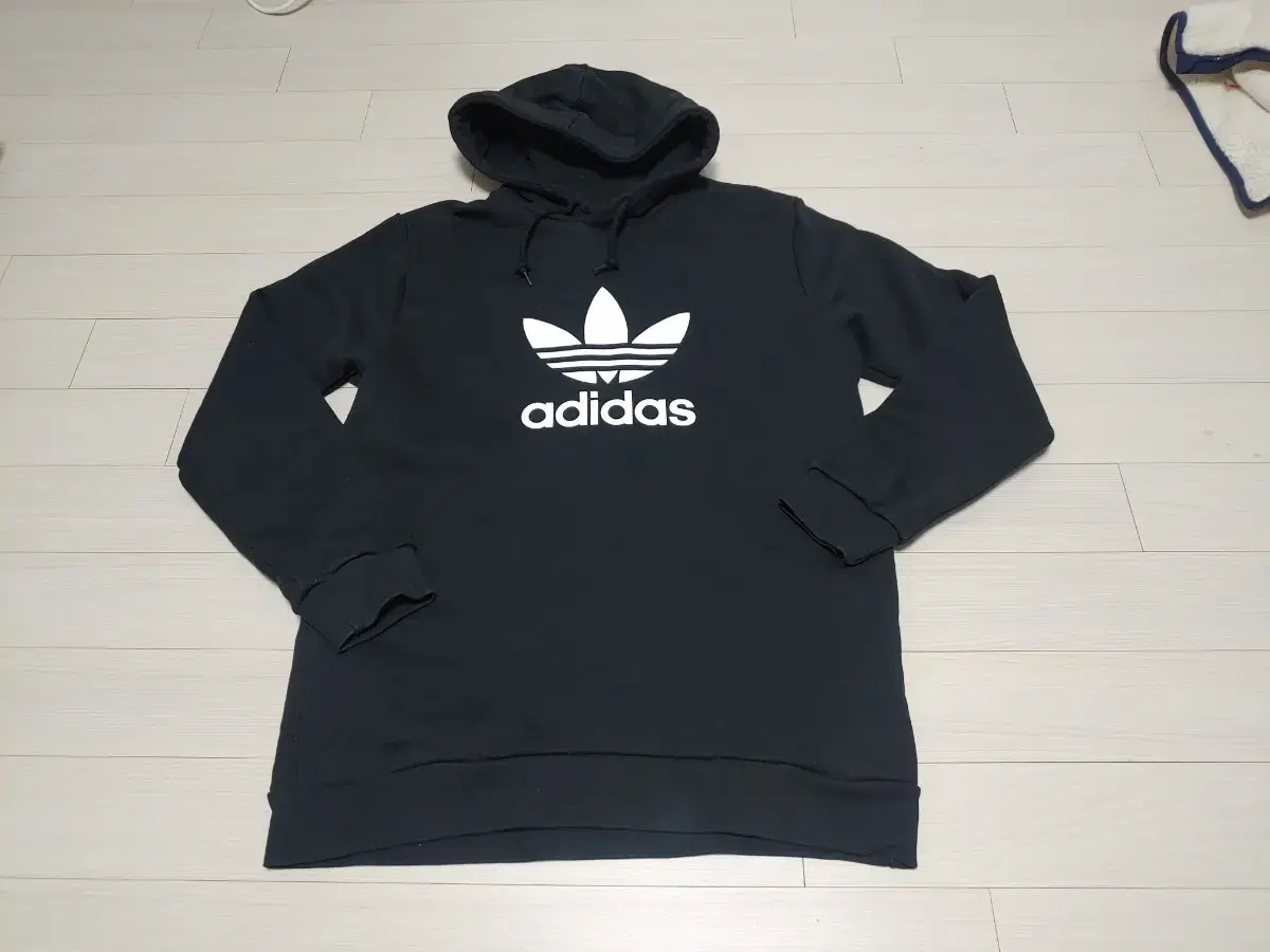 XL Adidas Hoodie Trefoil Sweater CW1240