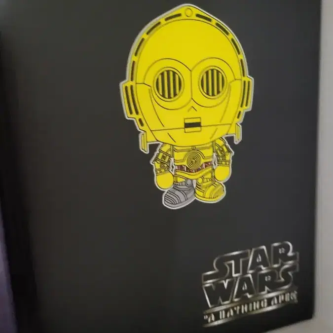 BAPE  x STAR WARS BABY MILO VCD C3PO