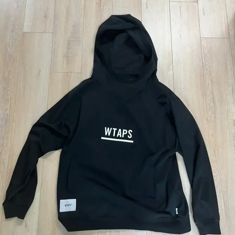 wtaps 후드 m사이즈