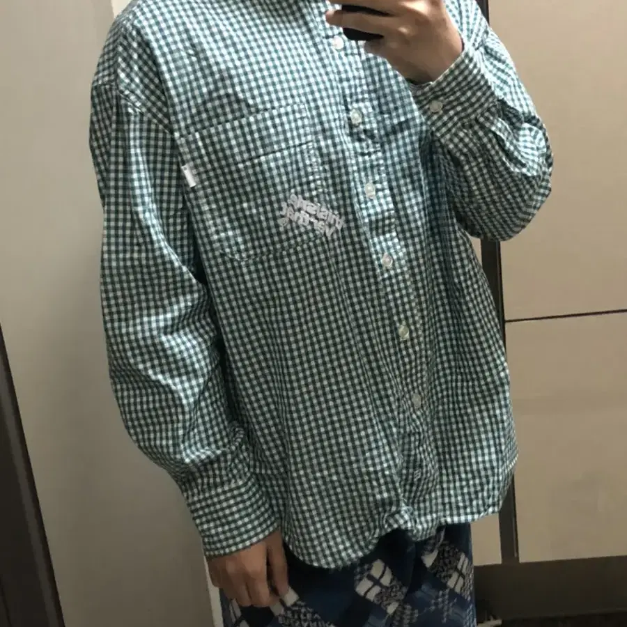 디스이즈네버댓 셔츠(DIA-Logo Gingham Check Shirt)