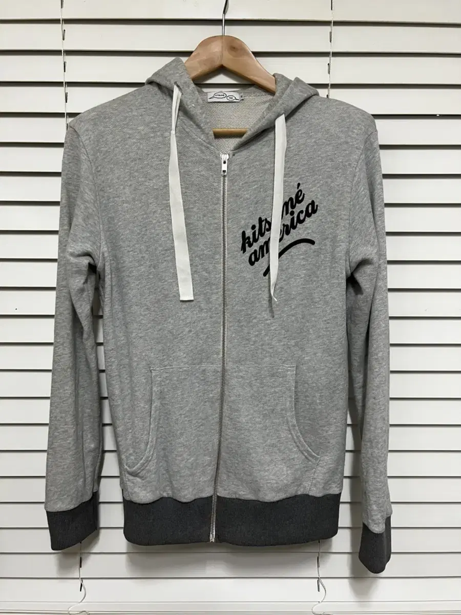 [Genuine] Maison Kitsune Hoodie Zip-up size M 