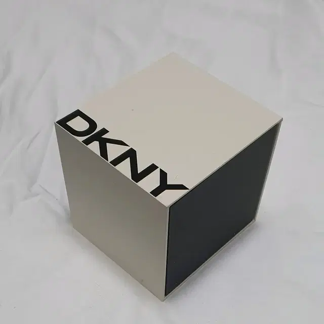 [새상품] DKNY 시계