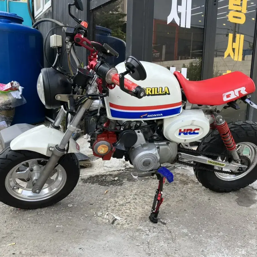 혼다 고릴라 1979년식 크롬차대100cc 풀커스텀