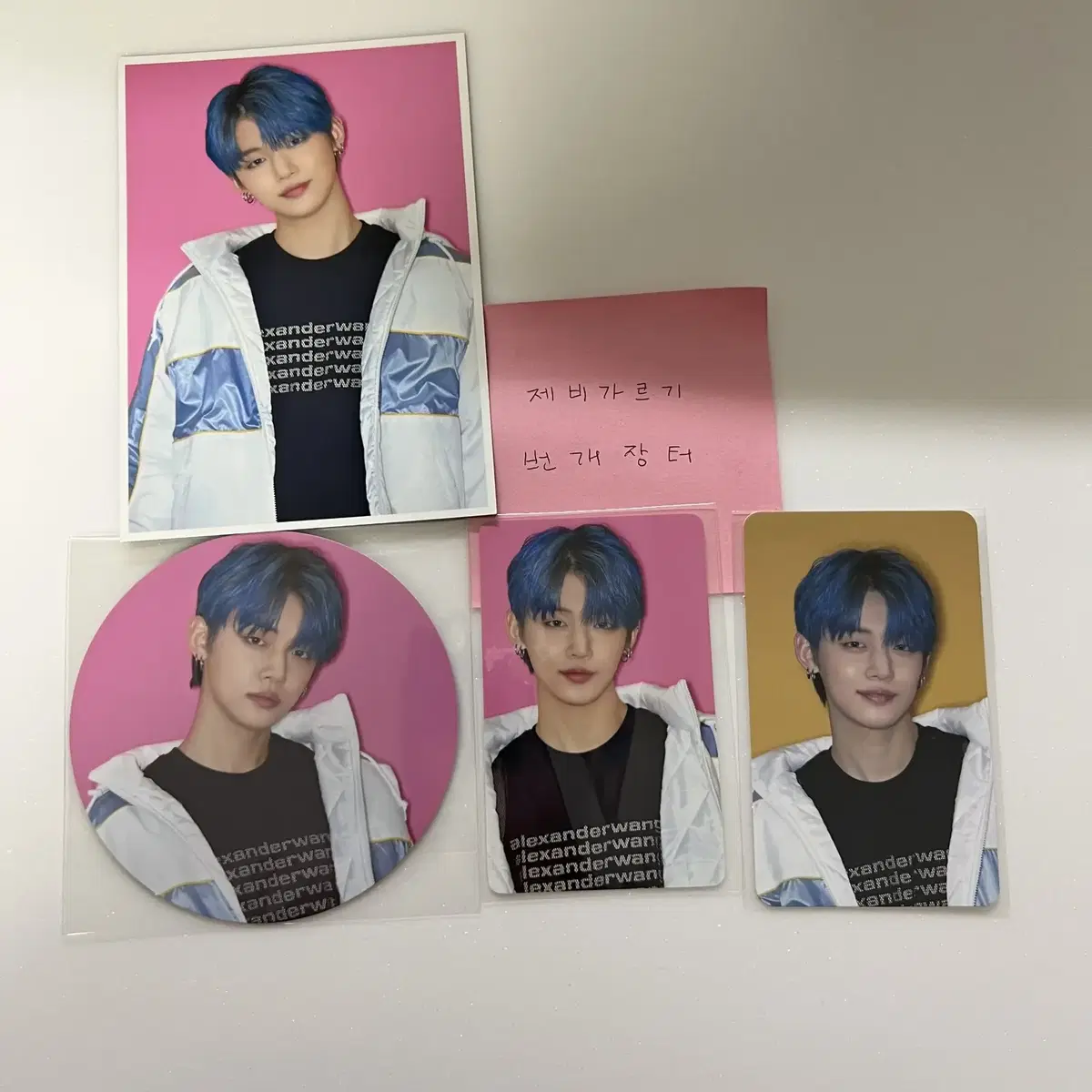 TXT yeonjun Japan Japan Magic Hour 943 pre-order benefit photocard set