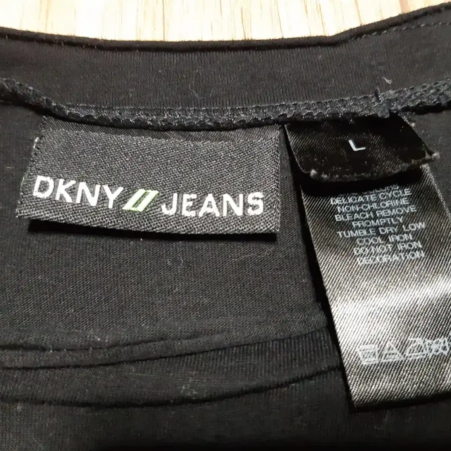 DKNY 긴팔티 남성L