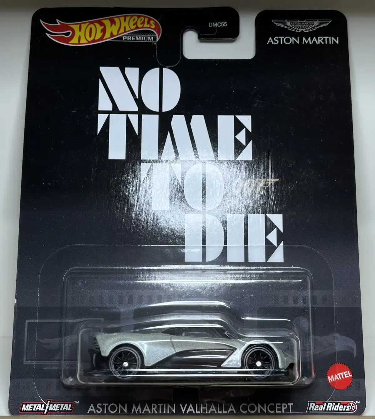 1:64 Hot Wheels Premium Aston Martin Valhalla Concept 007 No Time to Die