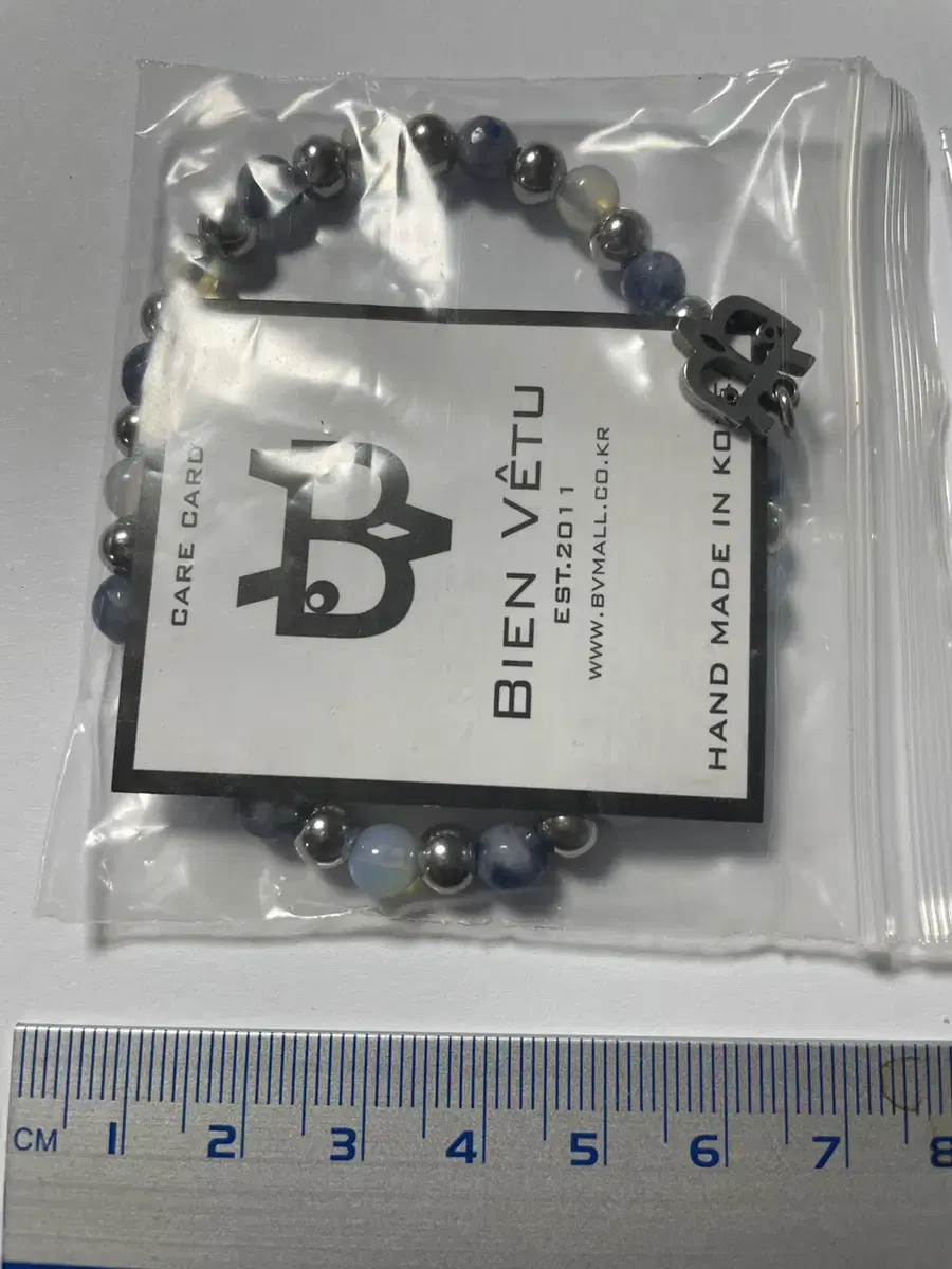 20,000-> 6,000 Bienveto Gray Gemstone Bracelet New Product