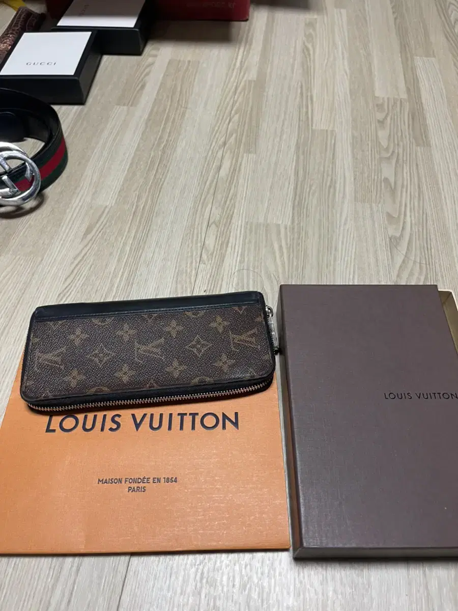 Louis Vuitton Macassar Zippered [Long Wallet] Condition: Near New