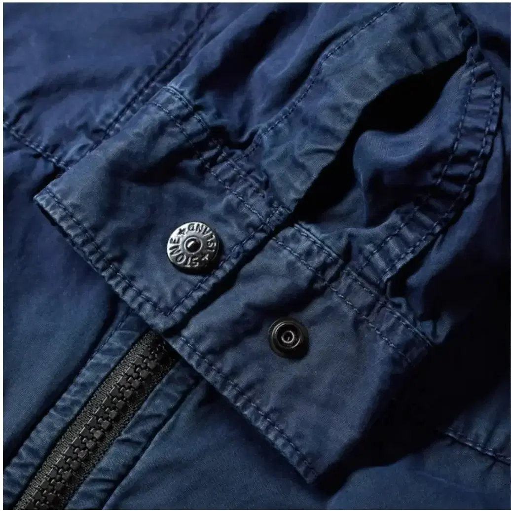 스톤아일랜드 후드 자켓 STONE ISLAND TELA SMERIGLIA