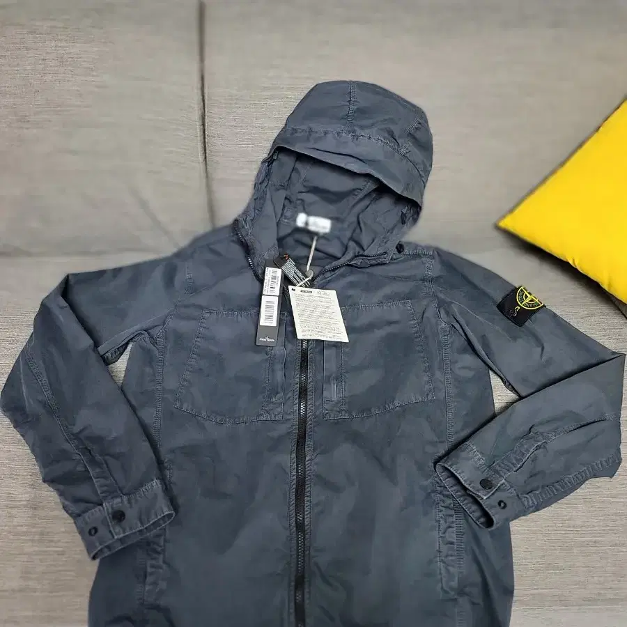 스톤아일랜드 후드 자켓 STONE ISLAND TELA SMERIGLIA