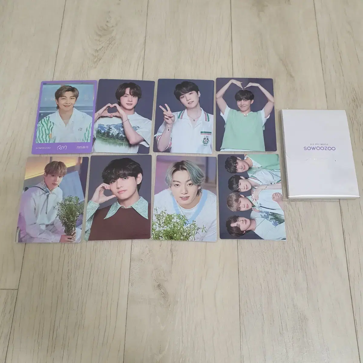 Full set of BTS microcosm mini photo cards.