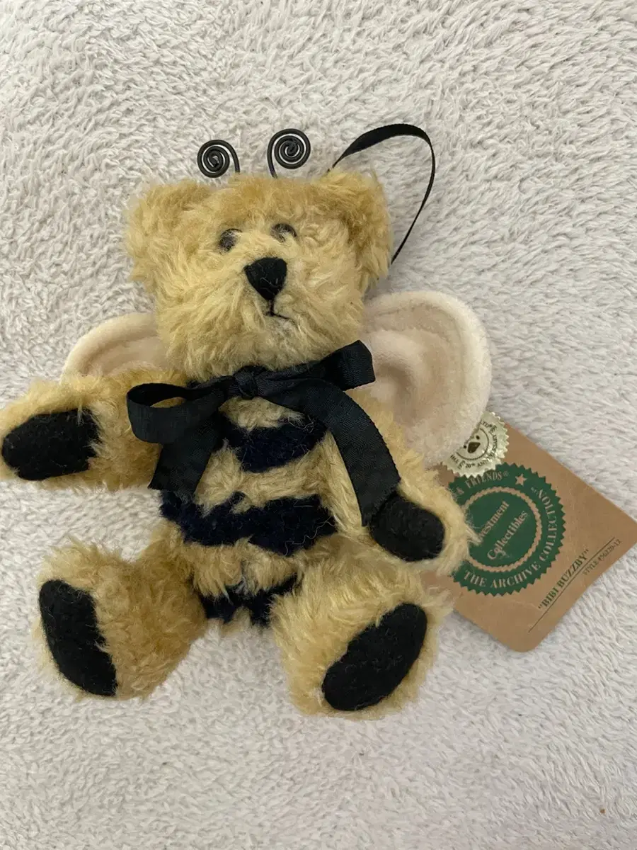 Bee Boys Bear