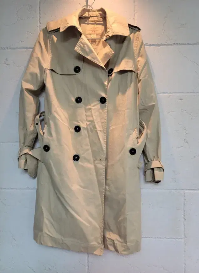 Levi's trench coat