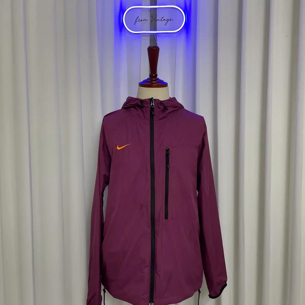 프롬브이 NIKE  나이키 바람막이 (M)