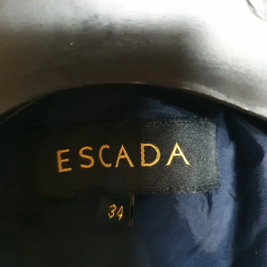 {정품} ESCADA 에스까다 자켓