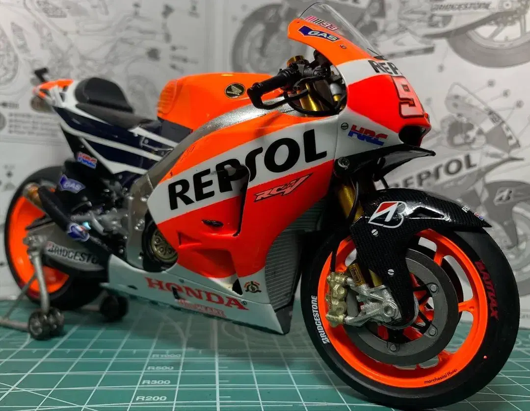 tamiya honda rc213v 