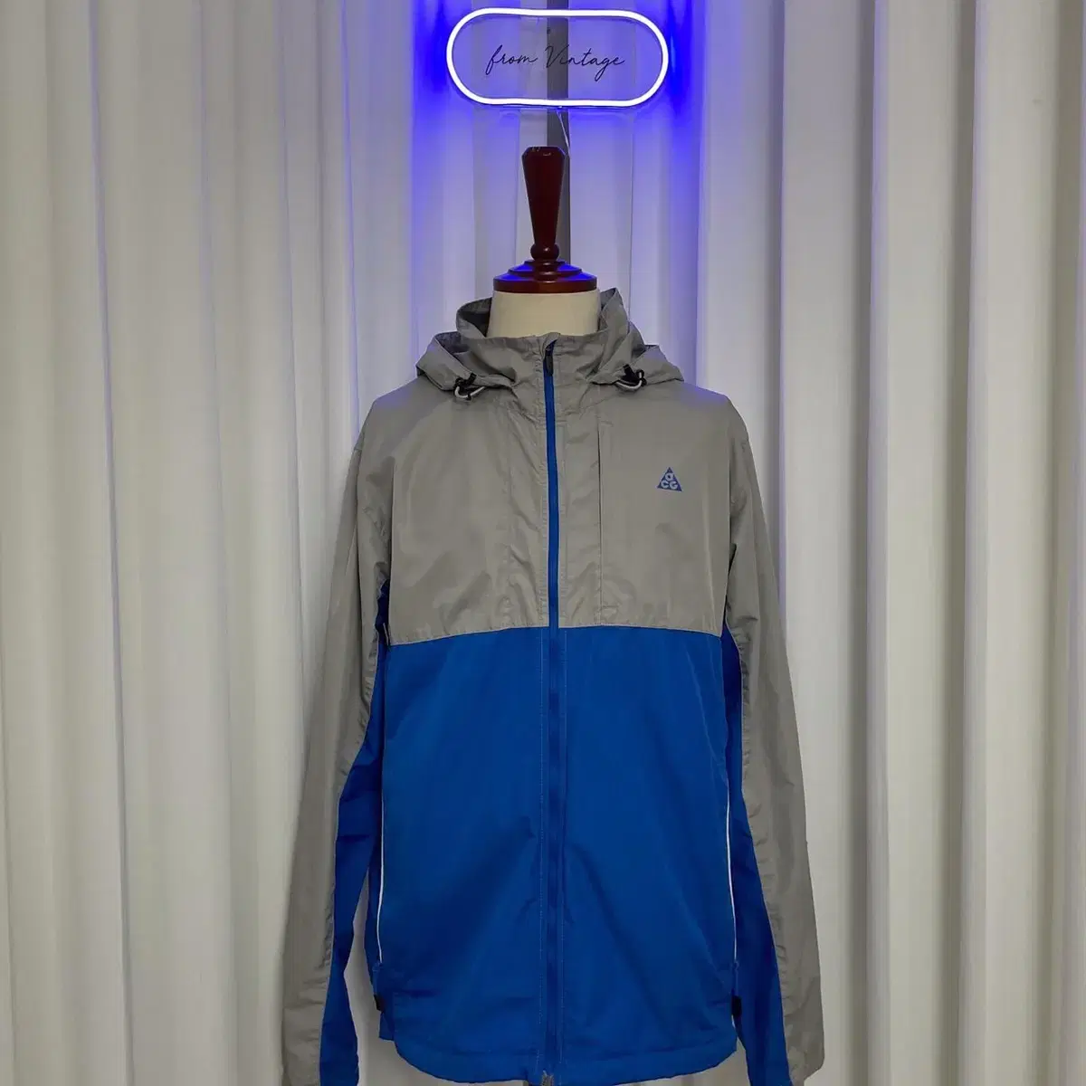 프롬브이 NIKE 나이키 ACG 바람막이 (M)