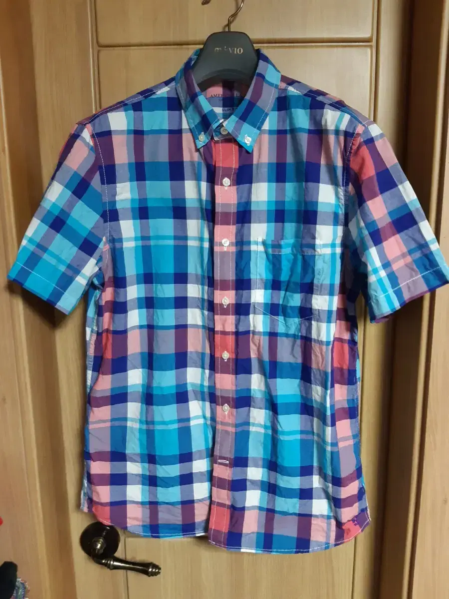 American Eagle (AEO) Short Sleeve Check Shirt Men'sM