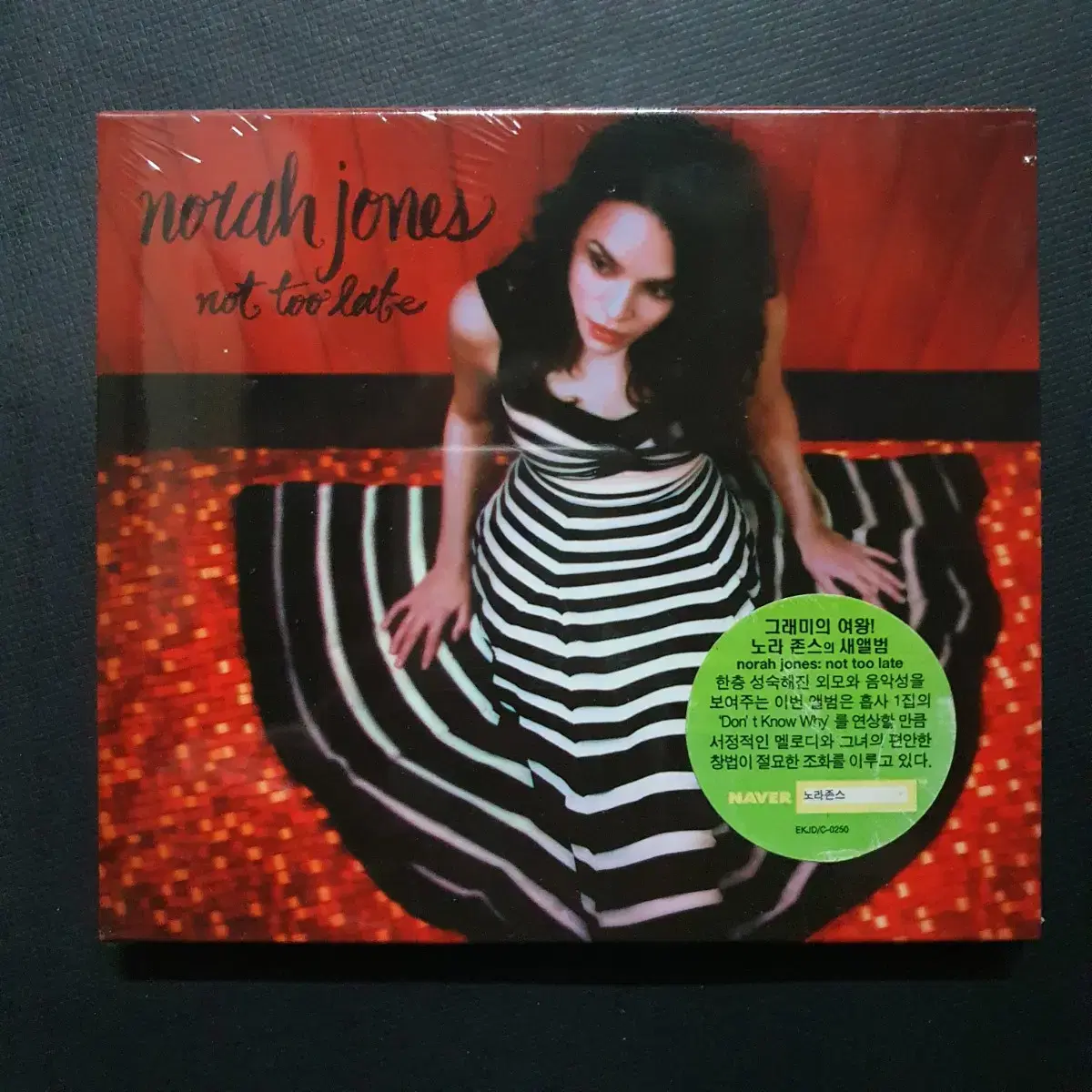 노라존스 Norah Jones  Not Too Late CD 새상품