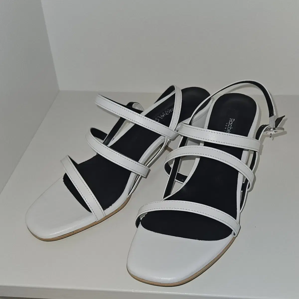 New product [240 245] Rachel Cox sandal sandal white shoes Quick sale