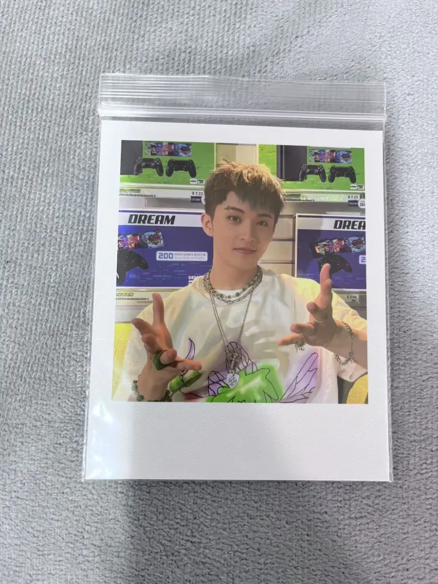 Mark Polaroid