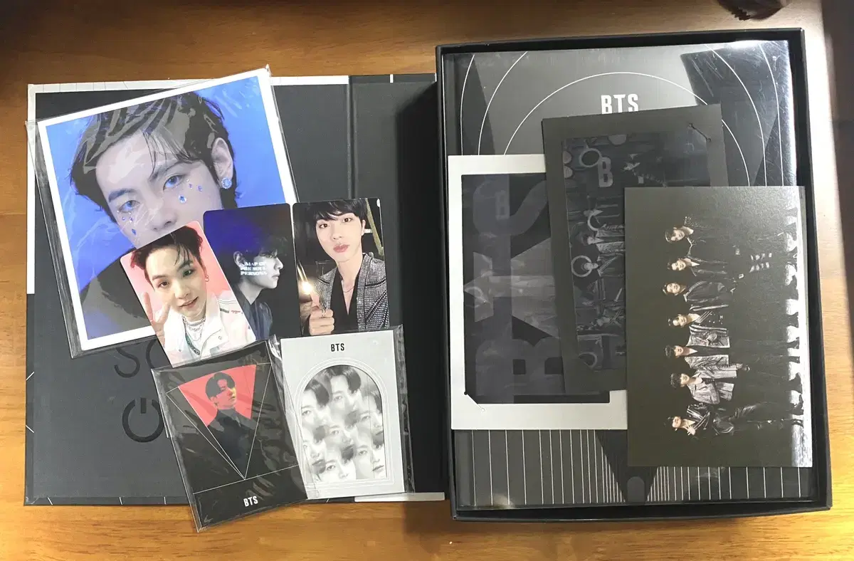 Urgent/ bangtan online concert Concept photobook / photocard Taehyung, Seokjin, Yoon