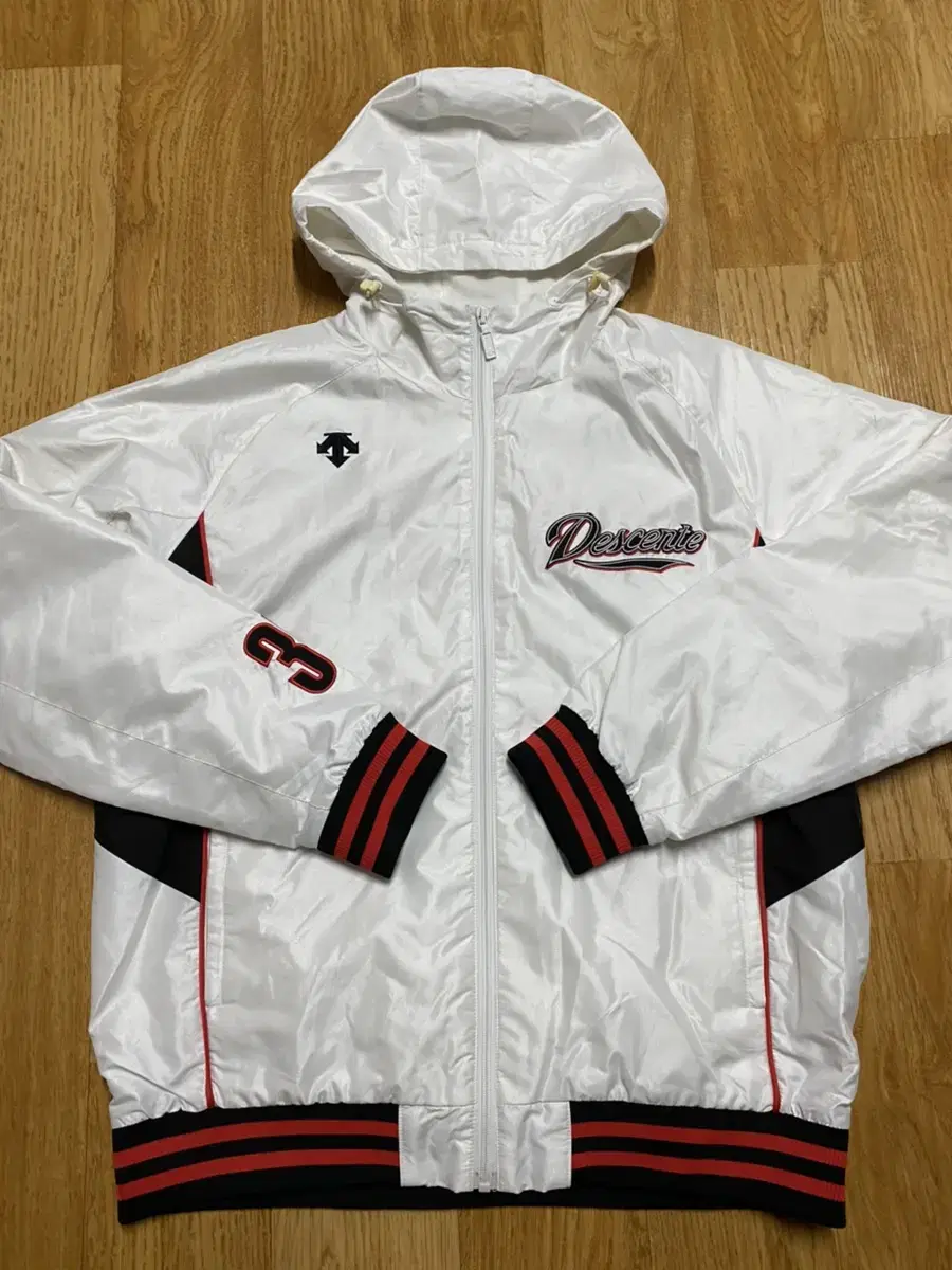 Desainte windbreaker size 105 palmida