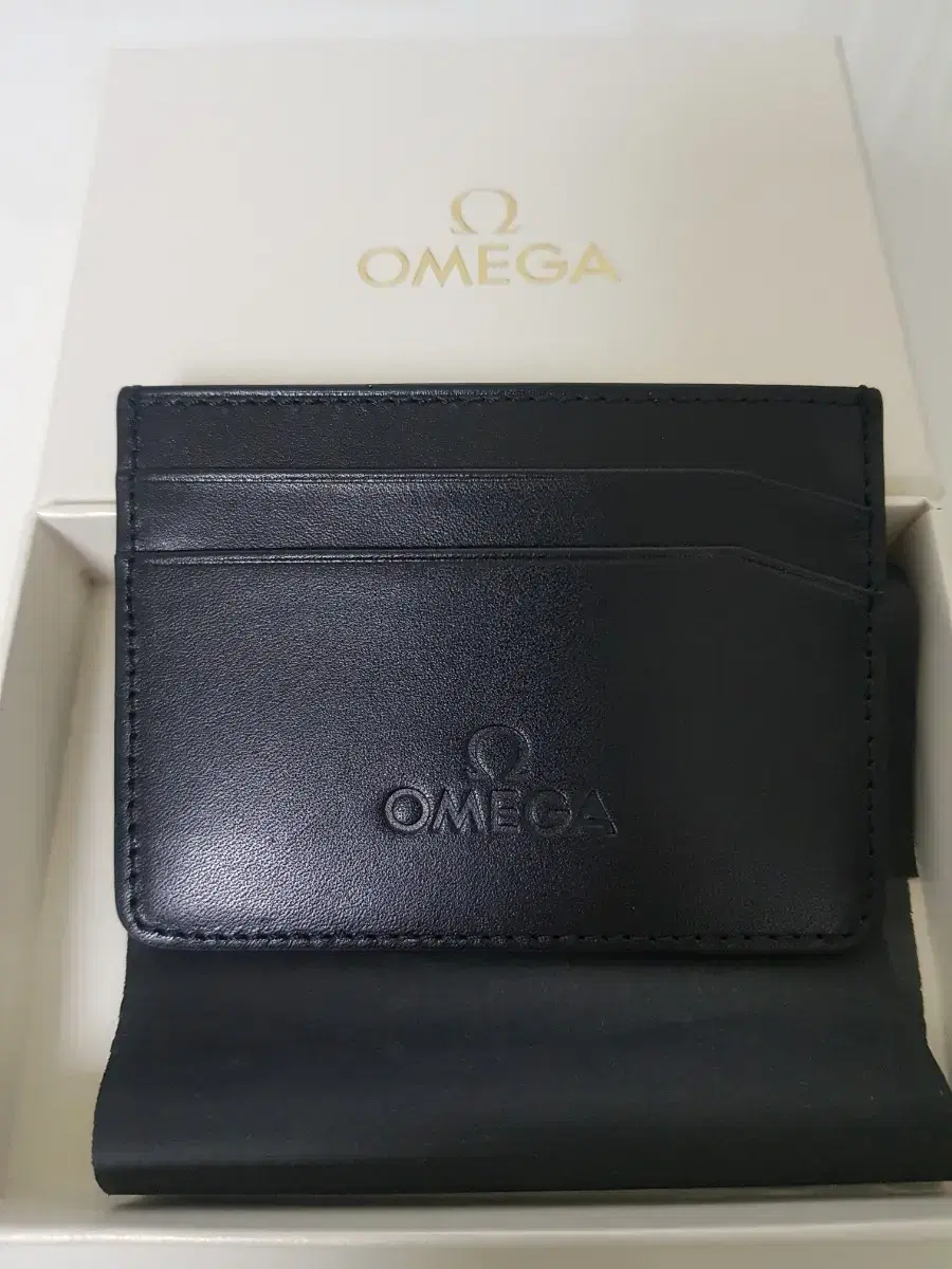 OMEGA 송아지가죽 카드지갑