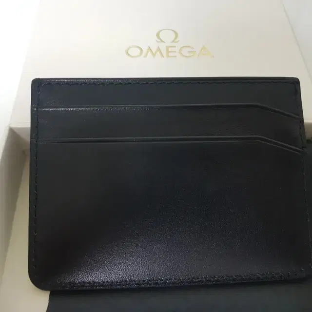 OMEGA 송아지가죽 카드지갑