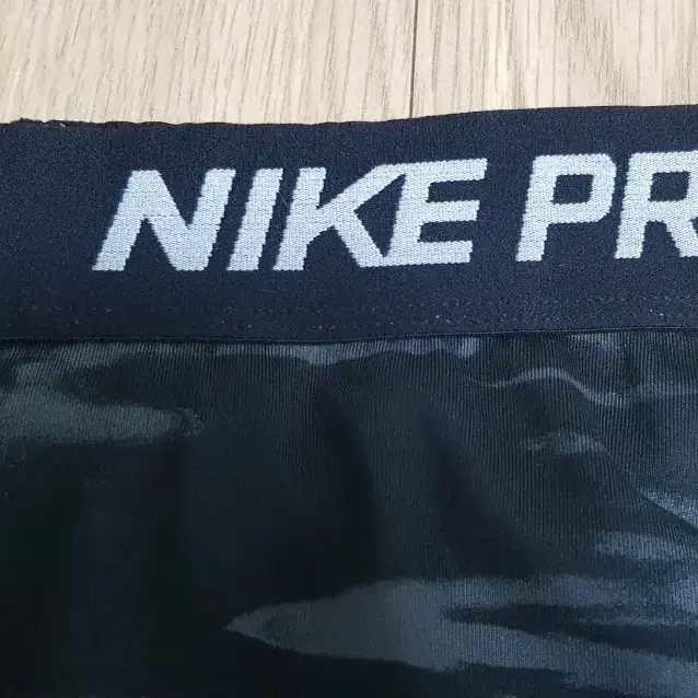 나이키 프로 nike pro 트레이닝 카모프린팅 3/4 스판덱스 타이즈