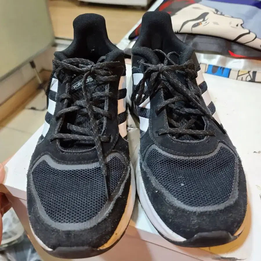 (일본기준265) adidas 아디다스 벨라시온 신발 !