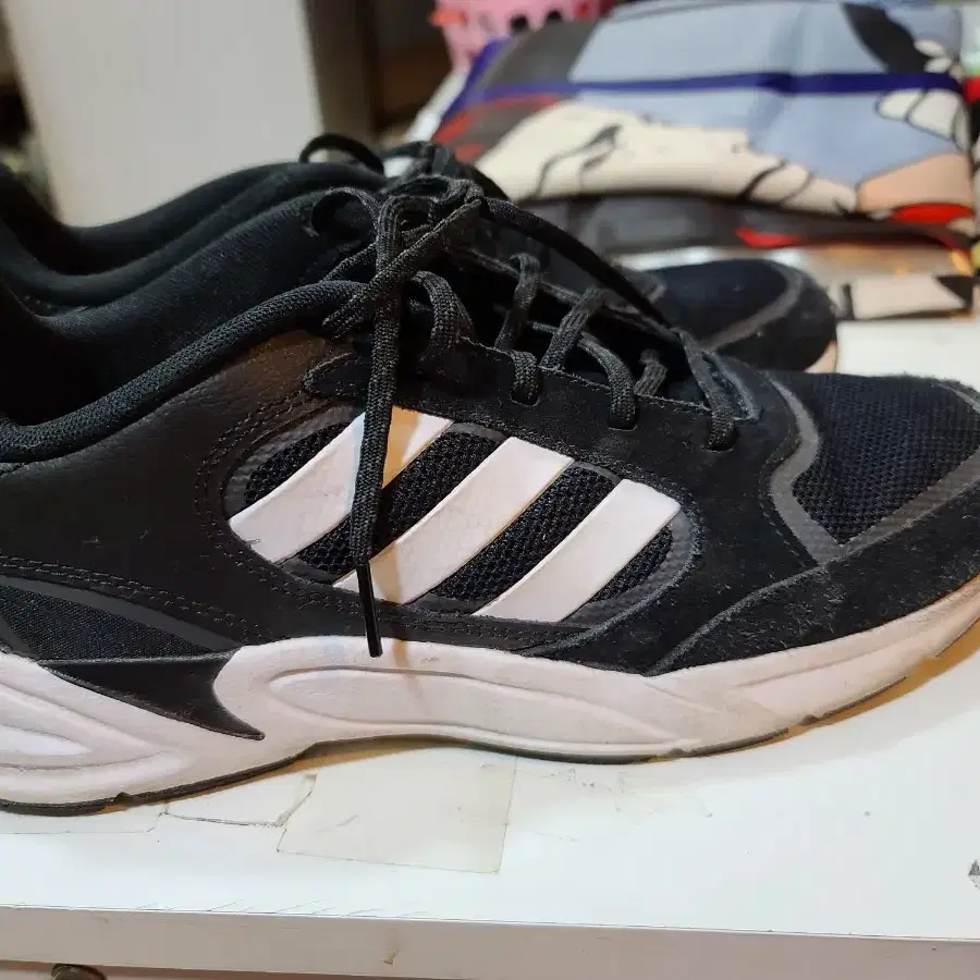 (일본기준265) adidas 아디다스 벨라시온 신발 !