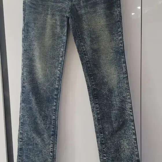 guess,ck jeans