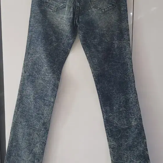 guess,ck jeans