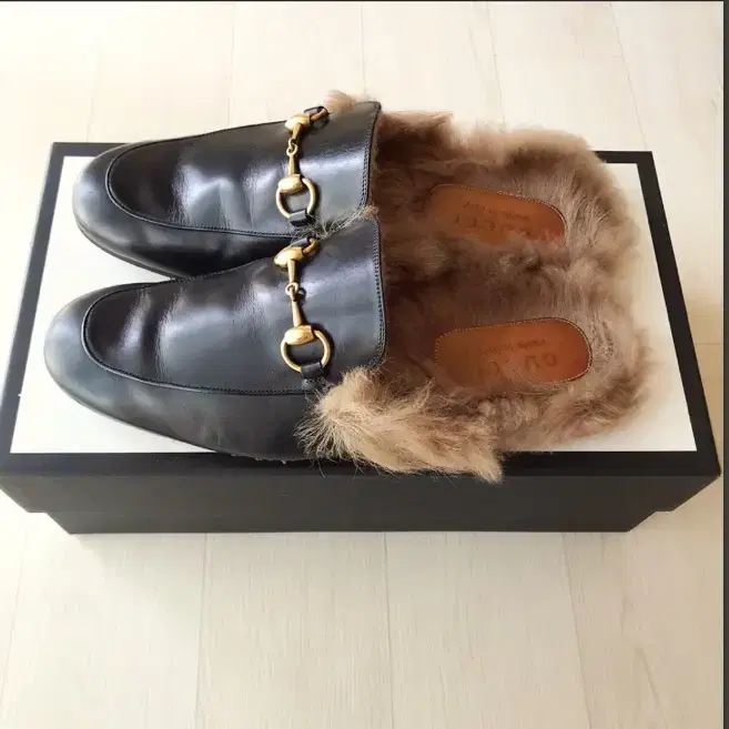 [7 size] 구찌(gucci) 프린스타운 fur 퍼블로퍼