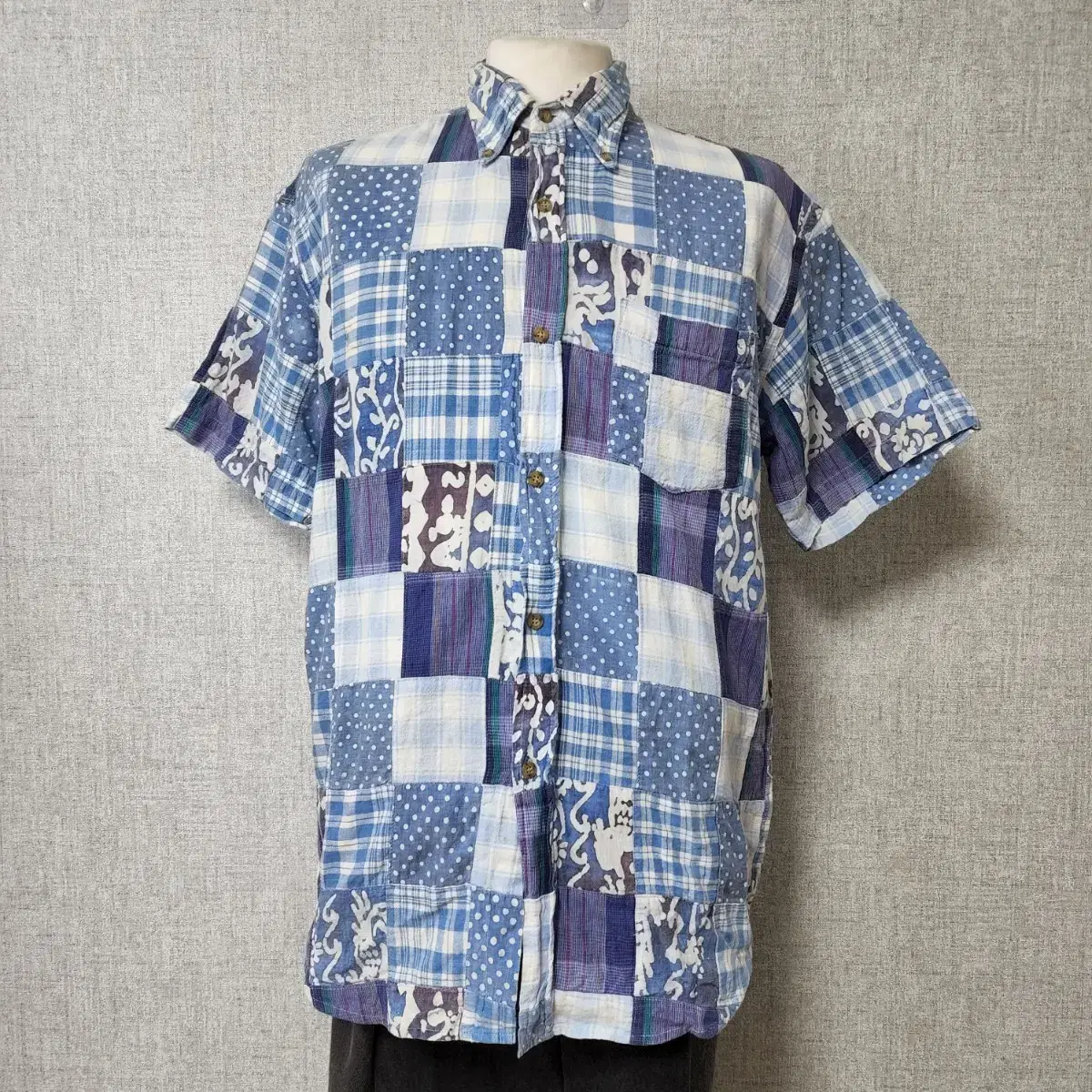 Price reduction (jss008) M vintage custom remake short sleeve shirt .