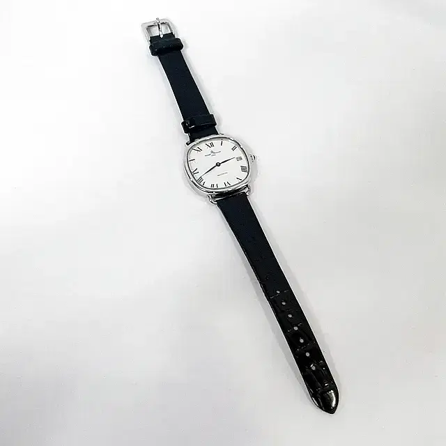 명품 보메메르시에(Baume&Mercier)남여공용 시계판매합니다(C12