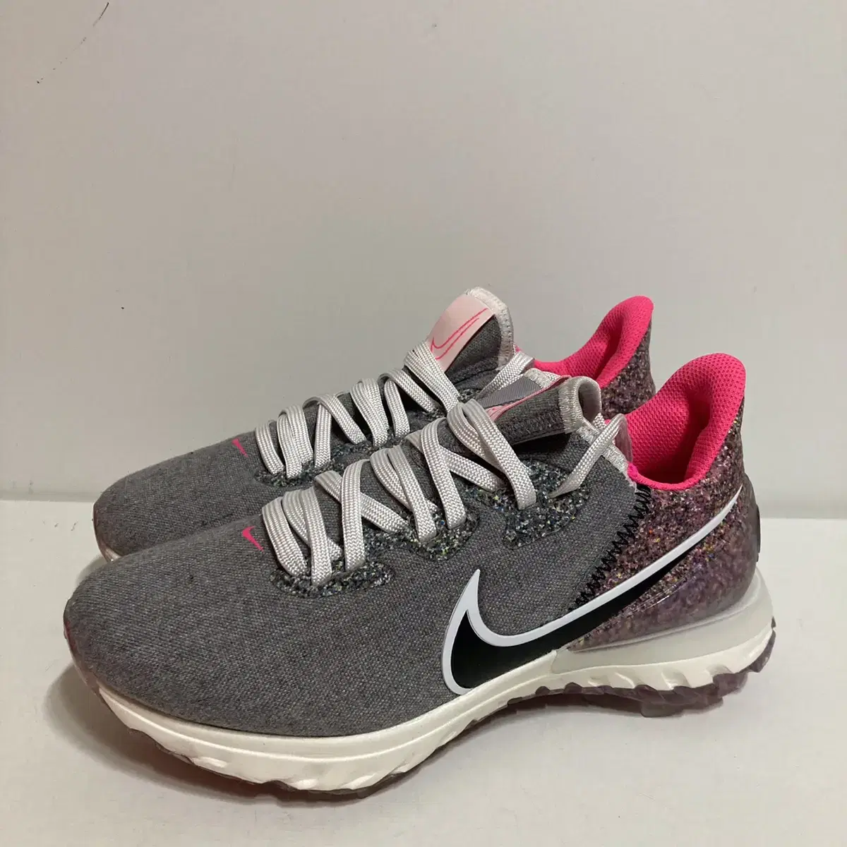 [230] Nike Women's Air Zoom Infinite Tour Summit White