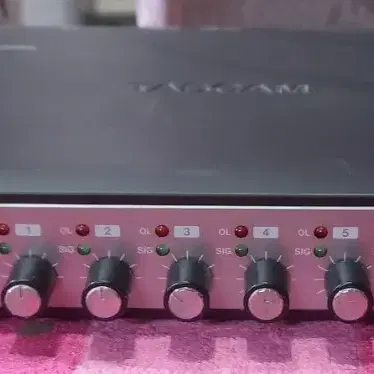 TASCAM US-800 타스캄8채널 오디오 인텁세이스