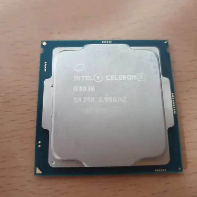 INTEL G3930 CPU