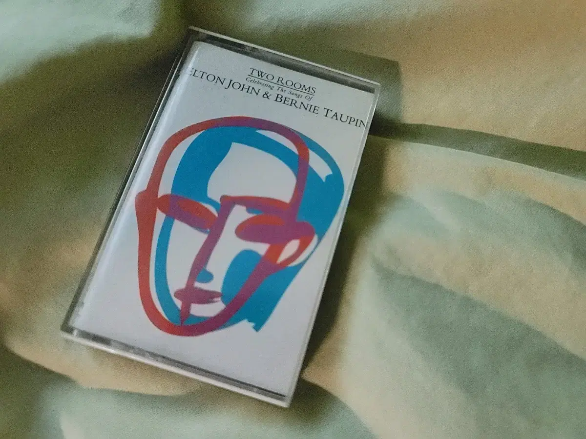 엘튼존 bernie taupin   카세트 테이프 tape