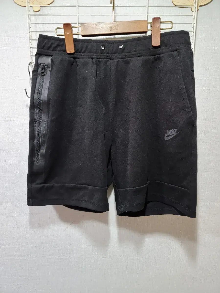 (XL,105) NIKE Nike vahn !! design neat !!