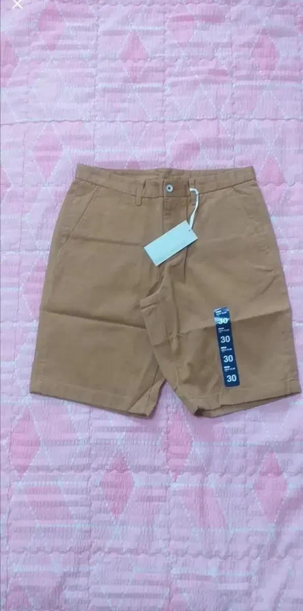 New arrivals men's vahn size 30