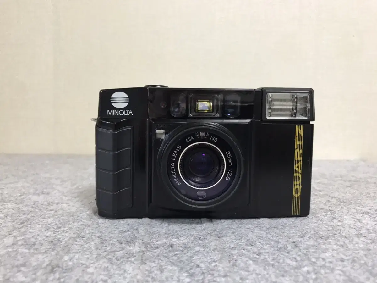 minolta afs