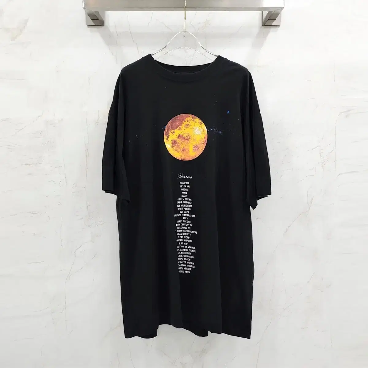 S/Betmung Black Venus Planet Vahn Tee