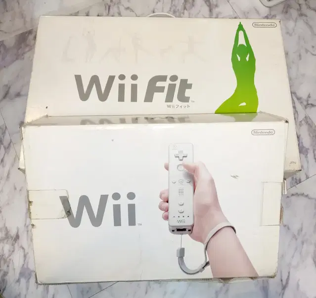 닌텐도 위 wii 일판 본체 + 위핏 밸런스보드