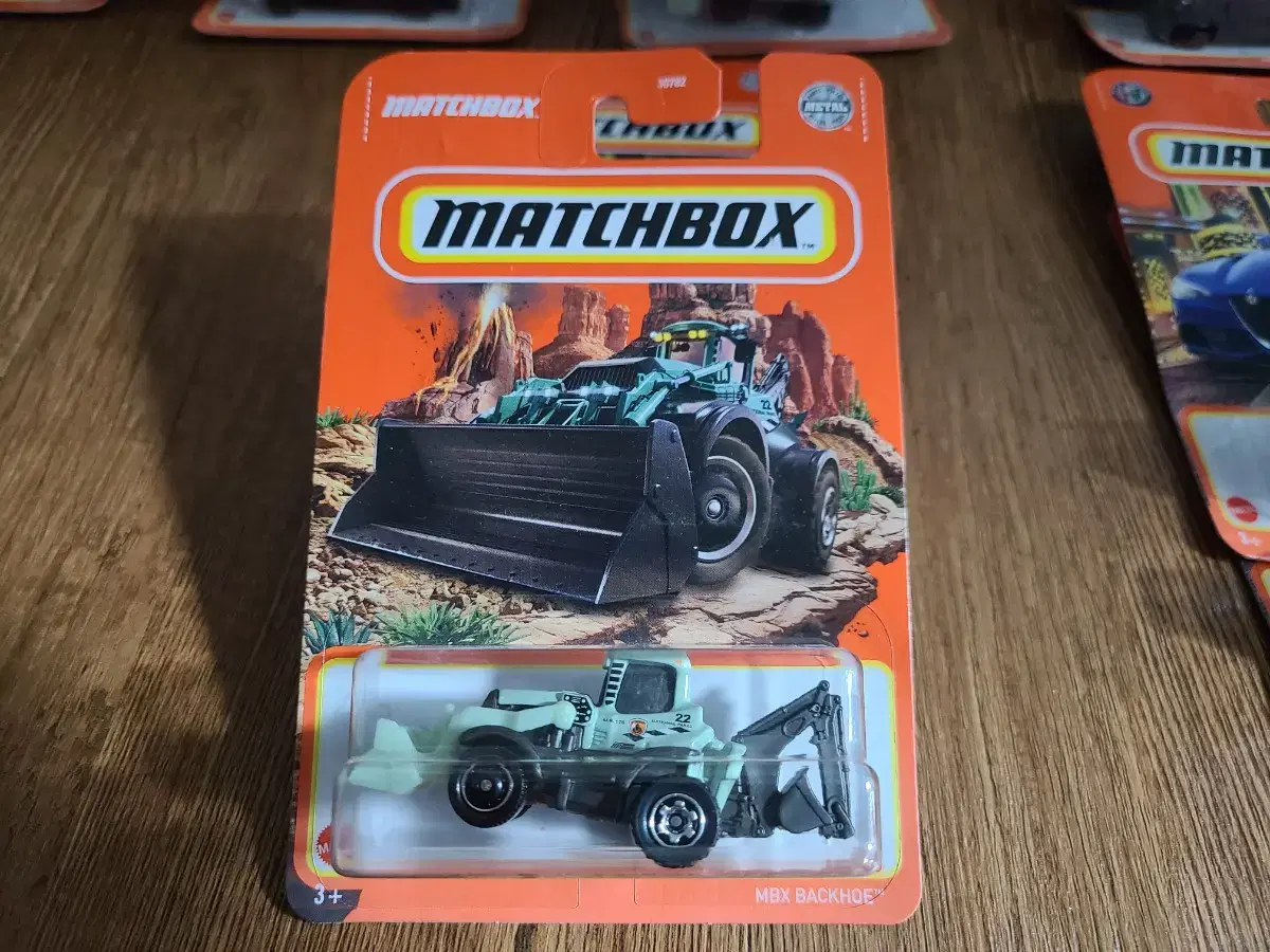 Matchbox baekho die-cast minicar toy model